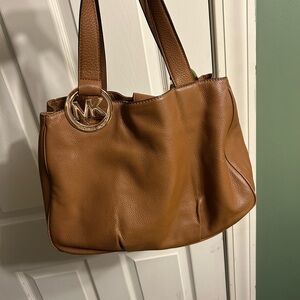 Michael Kors Fulton Large Leather East West Tote Bag in brown **read